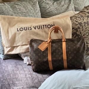 ❤️❤️❤️Authentic Louis Vuitton Keepall Bandouliere 45❤️❤️❤️